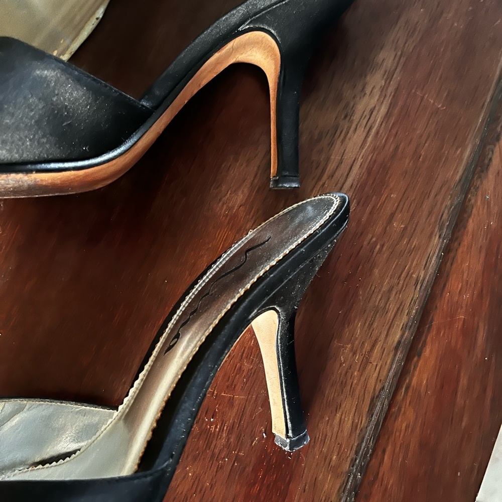 Nina black fabric sandals with bow brooch detail - Picture 3 of 9